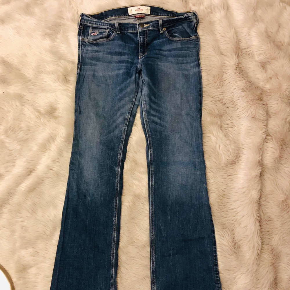 Hollister Dark Wash Venice Boot Jeans